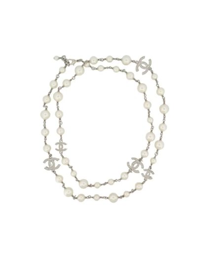 Necklace CC pearl silver